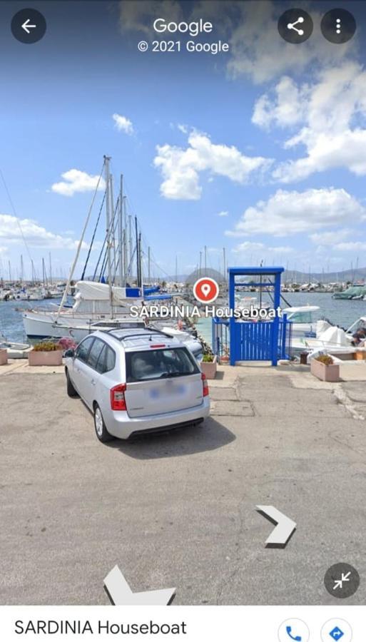 Sardinia Houseboat Ad *